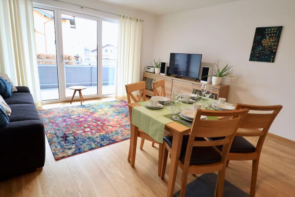 Modern Apartment, In Apartment *